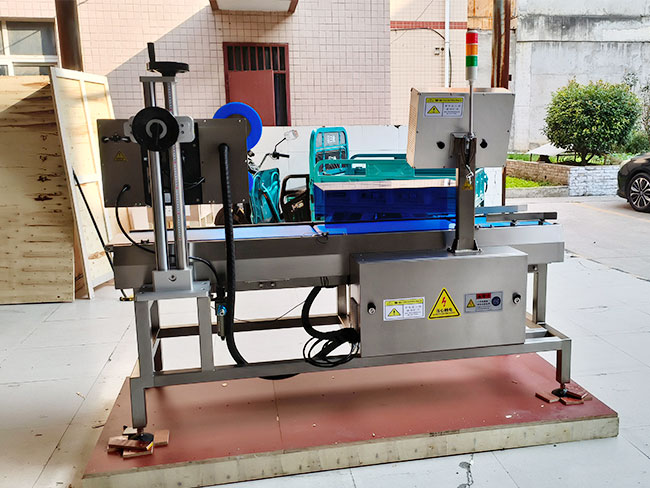 平面自動(dòng)貼標(biāo)機(jī)